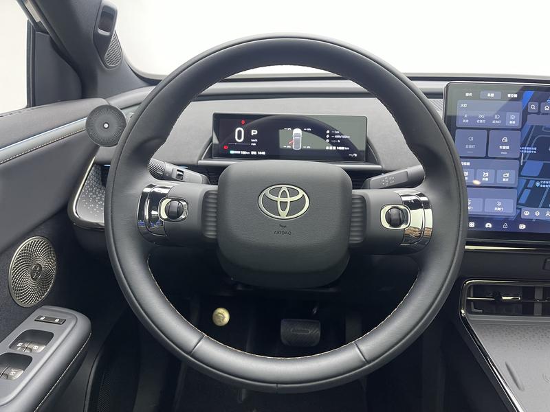 Toyota Platinum Smart 3X 2025