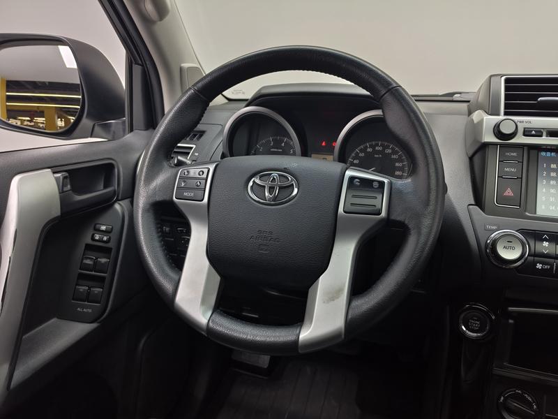 Toyota Prado 2016