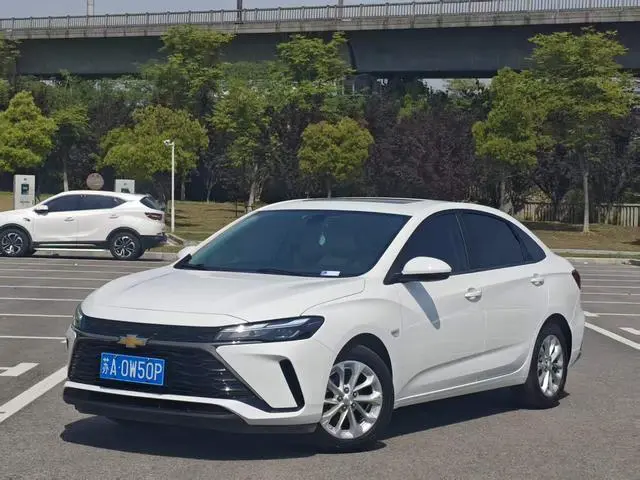 Chevrolet Cruze 1.5L Dual Clutch Enjoy Edition