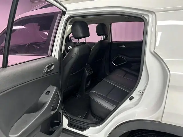 Hyundai Hyundai ix35 2.0L automatic two-wheel drive Zhiyong*Changlian version