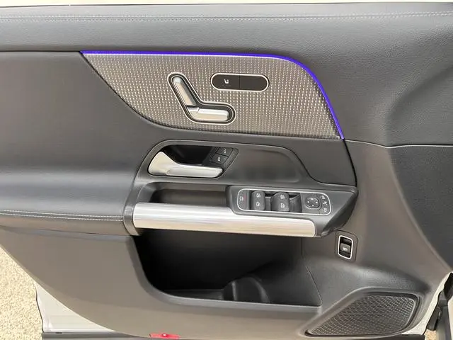 Mercedes-Benz Mercedes-Benz EQA EQA 260