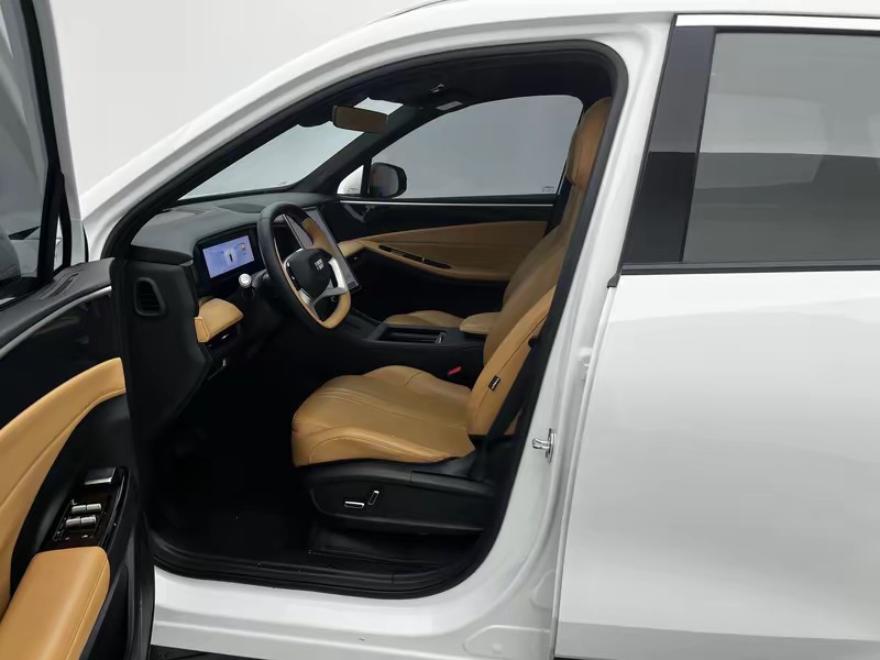 Geely Galaxy Galaxy L7 2024