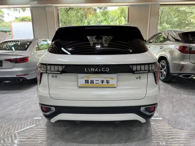 LYNK & CO Lynk 01 2.0T two-wheel drive Pro version country VI