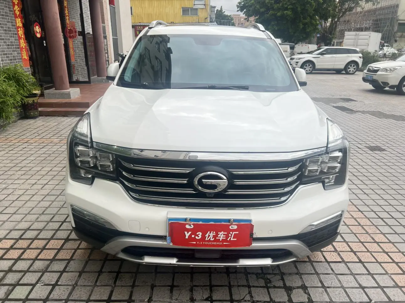 GAC Trumpchi GS8 320T two-wheel drive luxury Zhilian Edition 7 seats