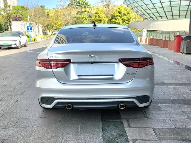 Jaguar Jaguar XEL 2.0T 250PS R-DYNAMIC S Enterprising Sports Edition
