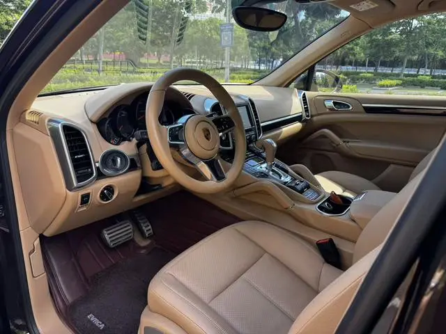 Porsche Cayenne Cayenne Platinum Edition 3.0T