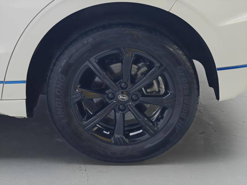 BYD BYD e2 2021