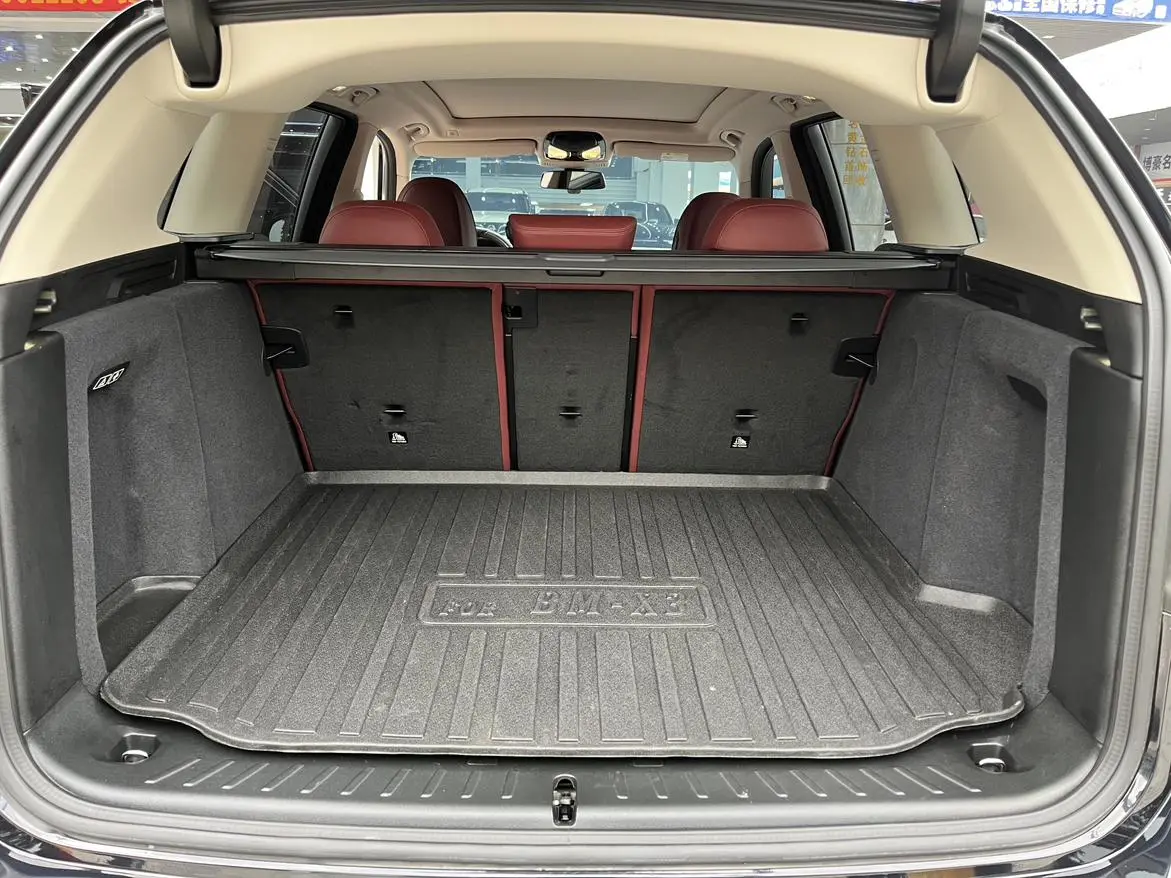 BMW BMW X3 xDrive30i Exclusive M Yao Ye Set