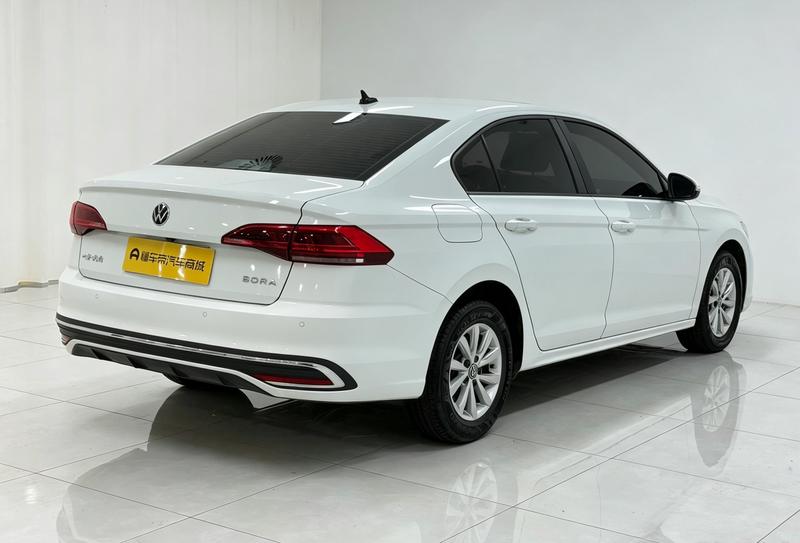 Volkswagen Bora 2023