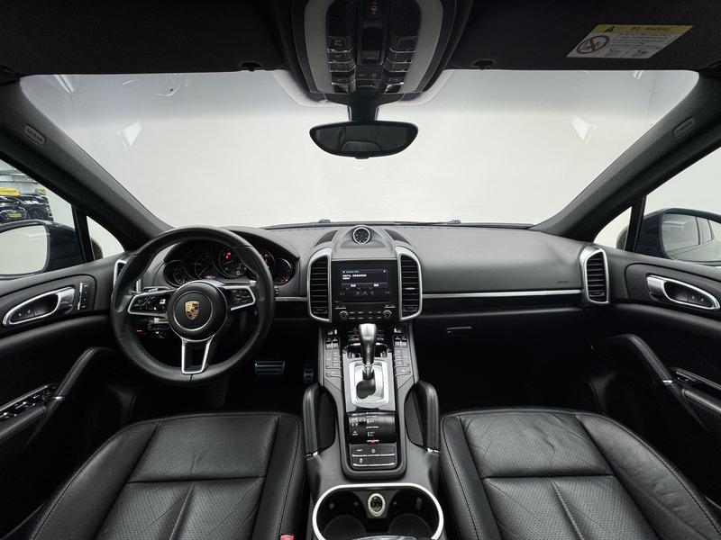 Porsche Cayenne 2016