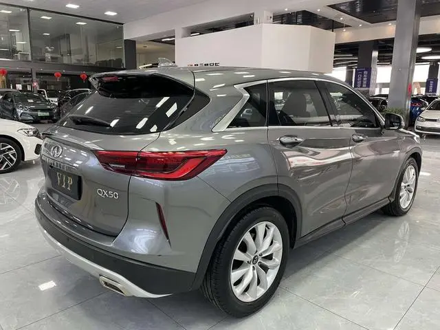 Infiniti Infiniti QX50 2.0T two-wheel drive Elite edition