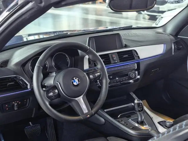 BMW BMW 2 Series (imported) 225i Convertible coupe M sports suit