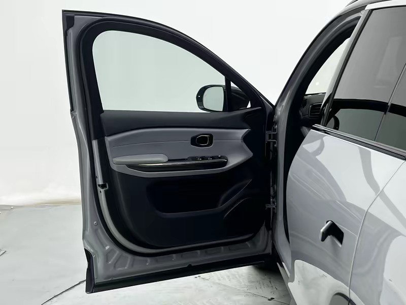 NIO NIO ES6 2020
