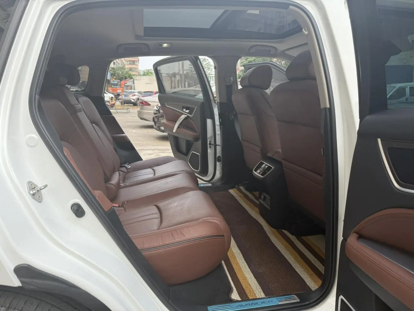 Honda Crown Road 370 TURBO 9AT Premium Edition AWD