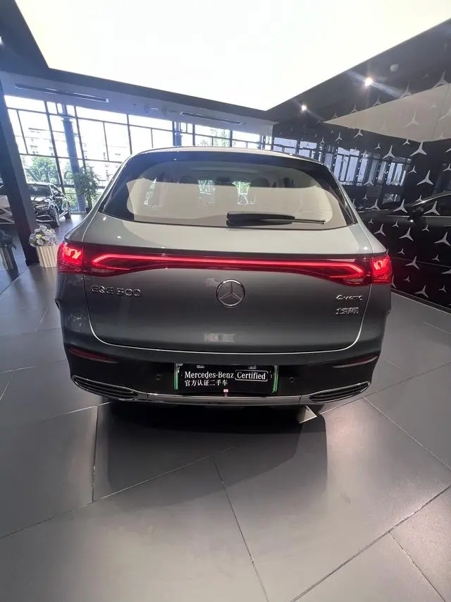 Mercedes-Benz Mercedes-Benz EQE SUV EQE SUV 500 4MATIC Deluxe Edition
