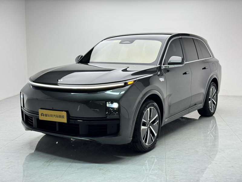 Li Auto Ideal L8 2024