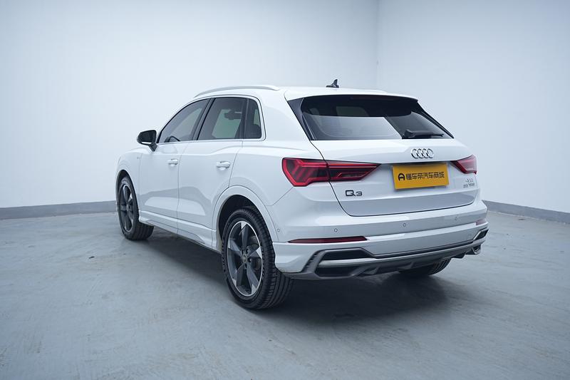 Audi Audi Q3 2021