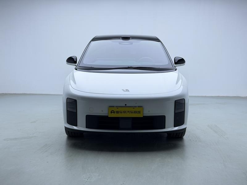 Li Auto Ideal i6 2025