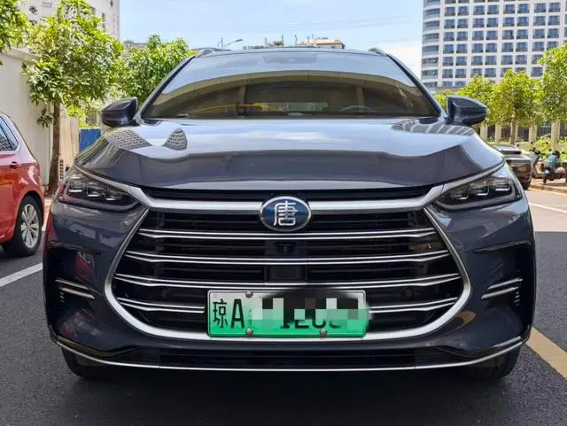 BYD Tang DM DM 2.0T four-wheel drive performance version premium type