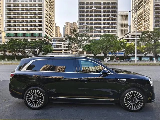 AITO Ask the world M9 Extended range Ultra six-seater version