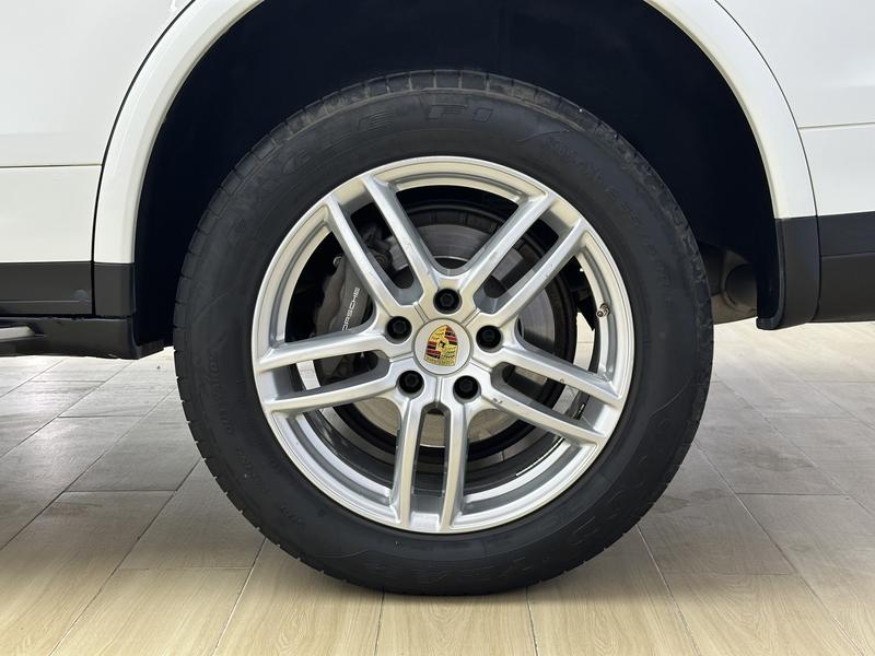 Porsche Cayenne 2016