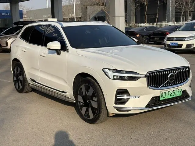 Volvo Volvo XC60 PHEV T8 four-wheel drive long battery life Zhiyuan Deluxe Edition