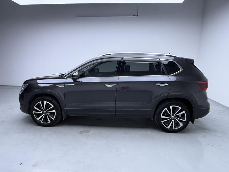 Volkswagen Tharu 2020