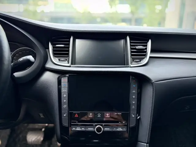 Infiniti Infiniti QX50 2.0T four-wheel drive smart version