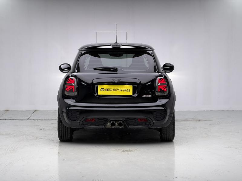MINI MINI JCW 2017