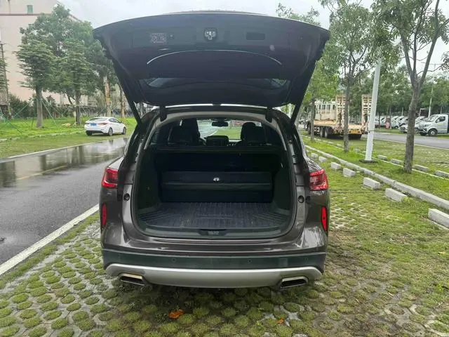 Infiniti Infiniti QX50 2.0T four-wheel drive smart version