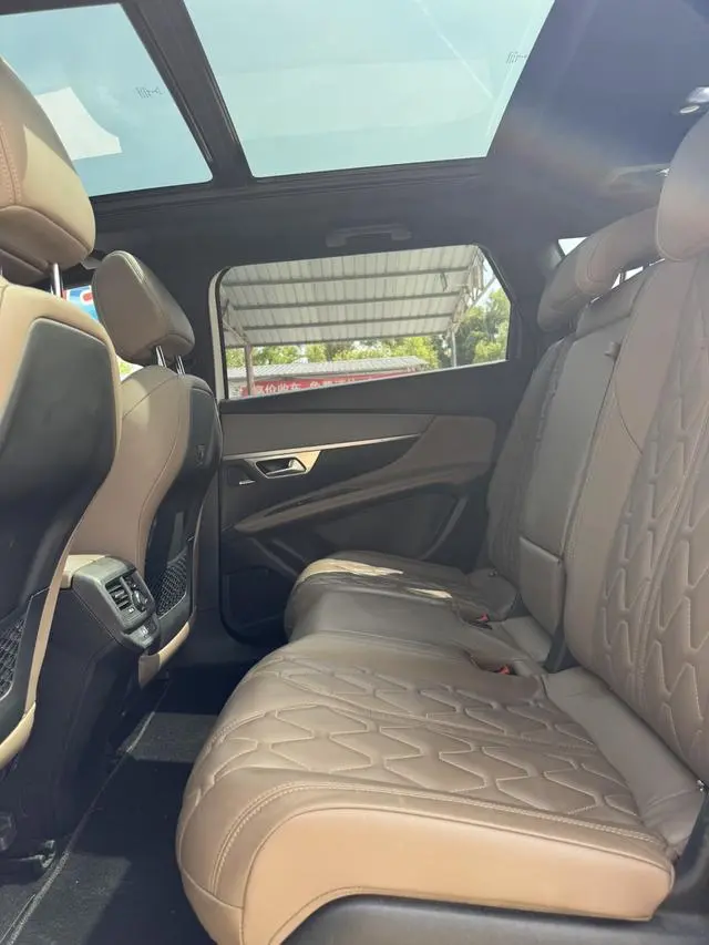 Peugeot Peugeot 5008 380THP 7-seater luxury GT version