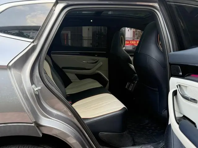 BYD Song PLUS DM DM-i 110KM two-wheel drive flagship PLUS