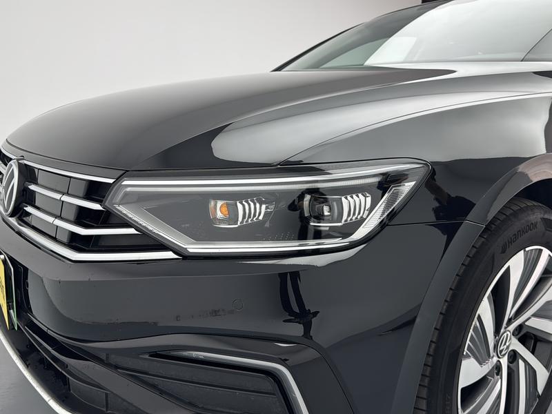 Volkswagen Magotan PHEV 2022