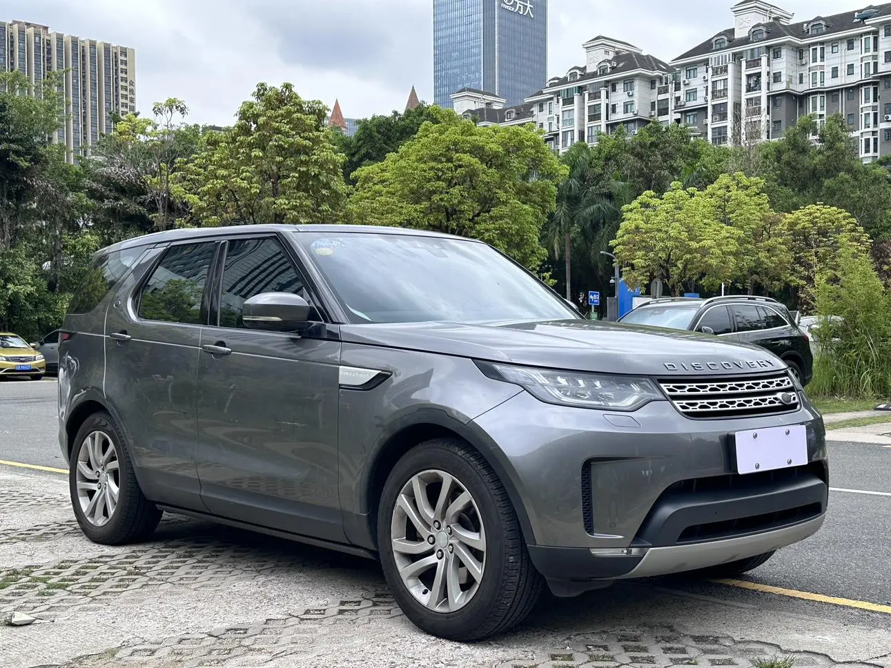 Land Rover discover 3.0 V6 HSE