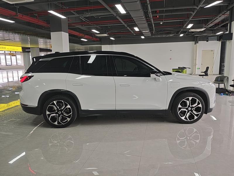 NIO NIO ES8 2020