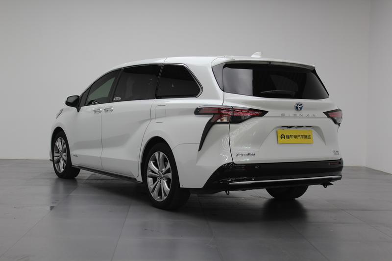 Toyota Sienna 2023
