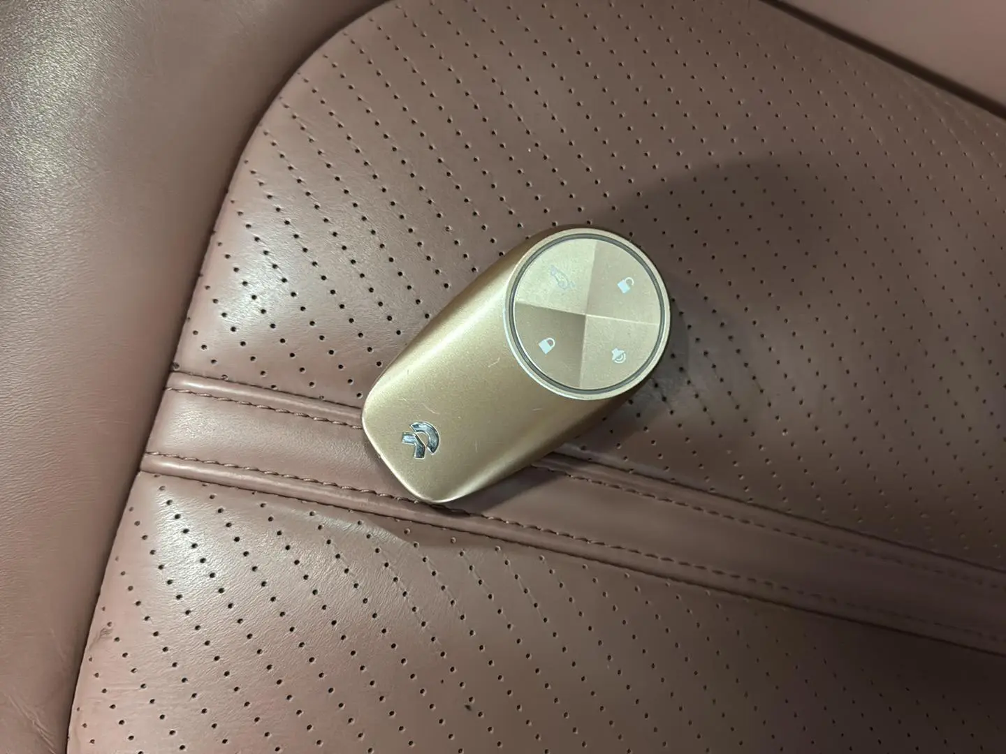 NIO Nio EC6 605KM sports version