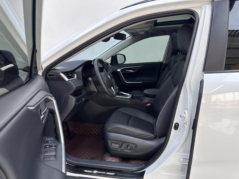 Toyota RAV4 Rong Fang 2023
