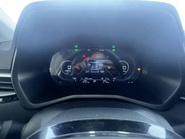 Geely Emgrand 4th generation Champion Edition 1.5L CVT Luxury