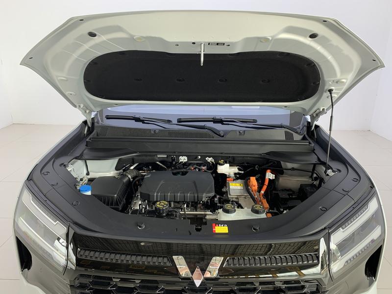 Wuling Starlight 560 PHEV 2026