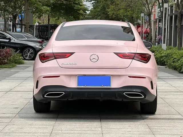 Mercedes-Benz Mercedes-Benz CLA CLA 200 four-door coupe