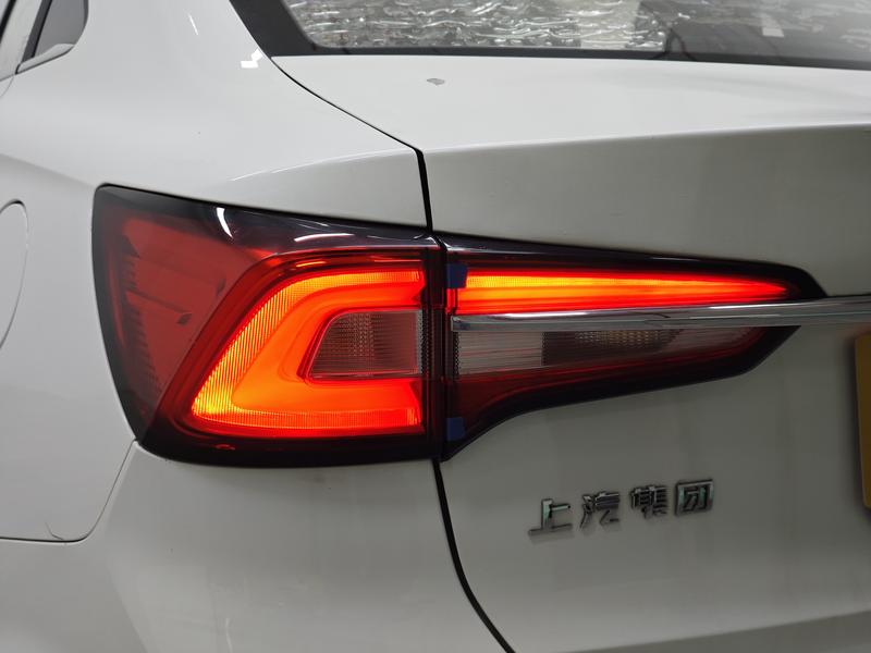 Roewe Roewe i5 2019