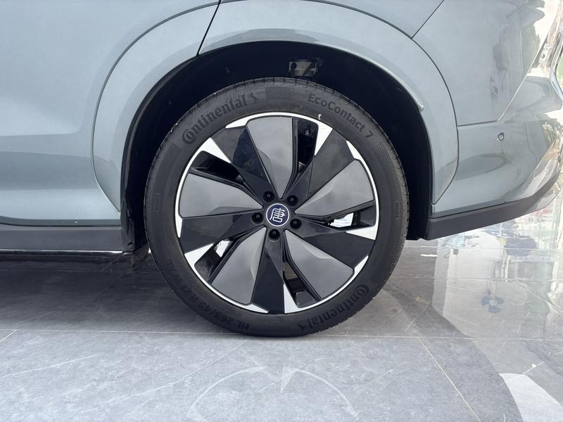 BYD Tang L DM 2025