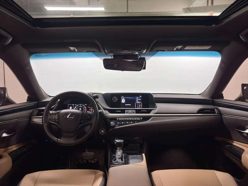 Lexus Lexus ES 2020