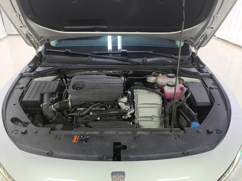 Roewe Roewe D7 DMH 2025