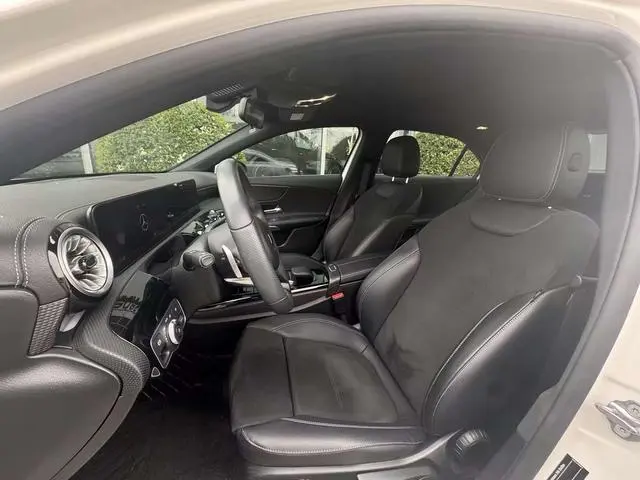 Mercedes-Benz Mercedes-Benz A-class A 200 L sports sedan dynamic Version