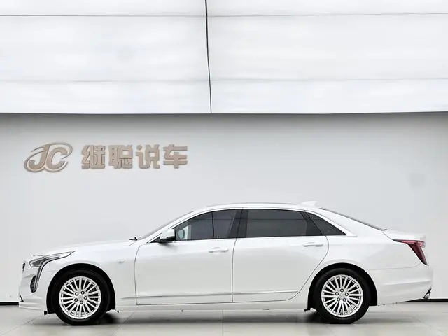 Cadillac Cadillac CT6 Facelift 28T fashion type