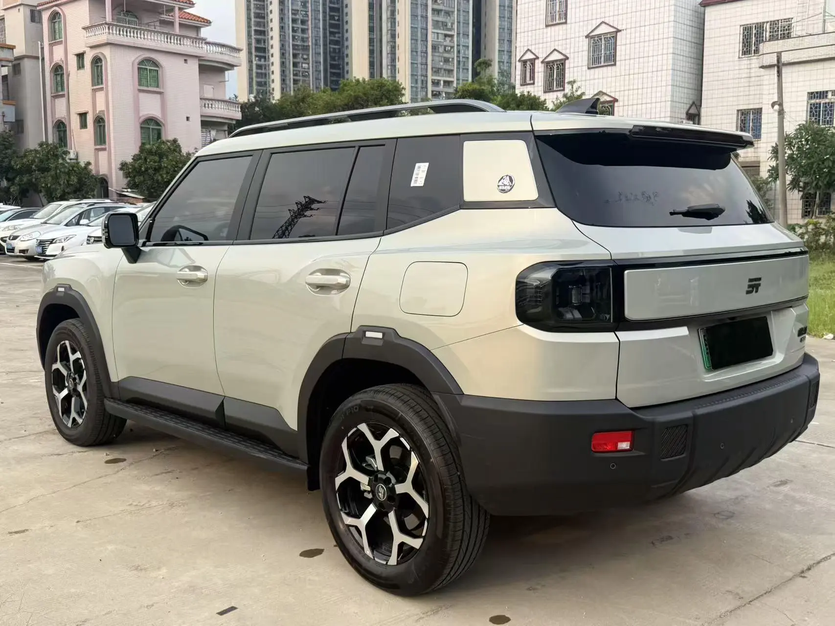 Jetour Jietu Shanhai T1 1.5TD DHT 150KM two-wheel drive Discovery version