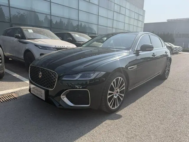 Jaguar Jaguar XFL 2.0T P250 two-wheel drive Exclusive Deluxe Edition