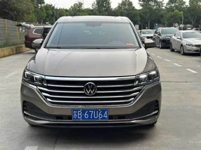Volkswagen Weiran 330TSI Deluxe Edition